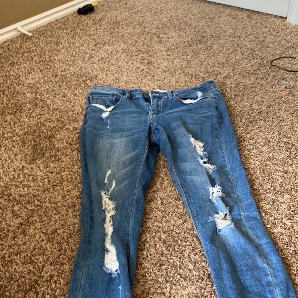 Ripped jeans